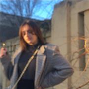 studentessa liceale, ripetizioni di tutte le materie umanistiche (italiano, storia, geografia...) e lingua inglese